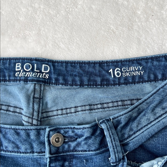 Bold Elements Blue Distressed Embroidered Women's Jeans Curvy Skinny - 16 - Picture 12 of 14